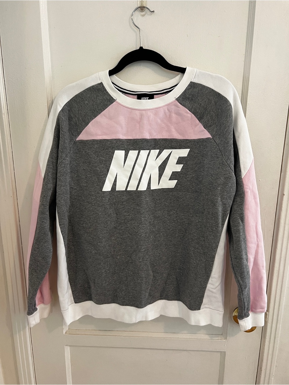 Nike Women's Gray, Pink & White Crewneck Sweatshirt